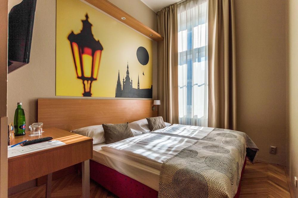 Hotel Adler - Czech Leading Hotels Praga Esterno foto
