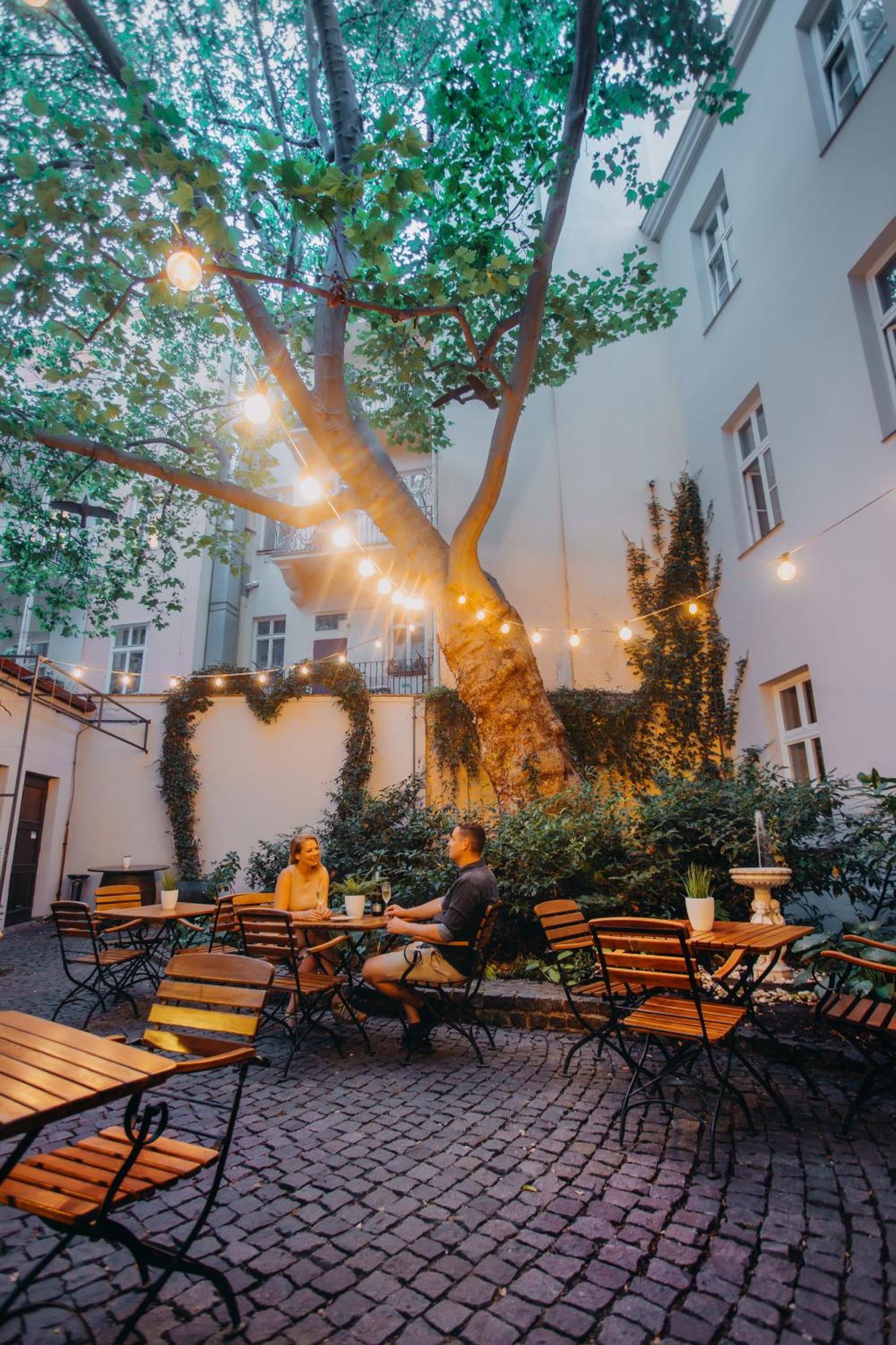 Hotel Adler - Czech Leading Hotels Praga Esterno foto