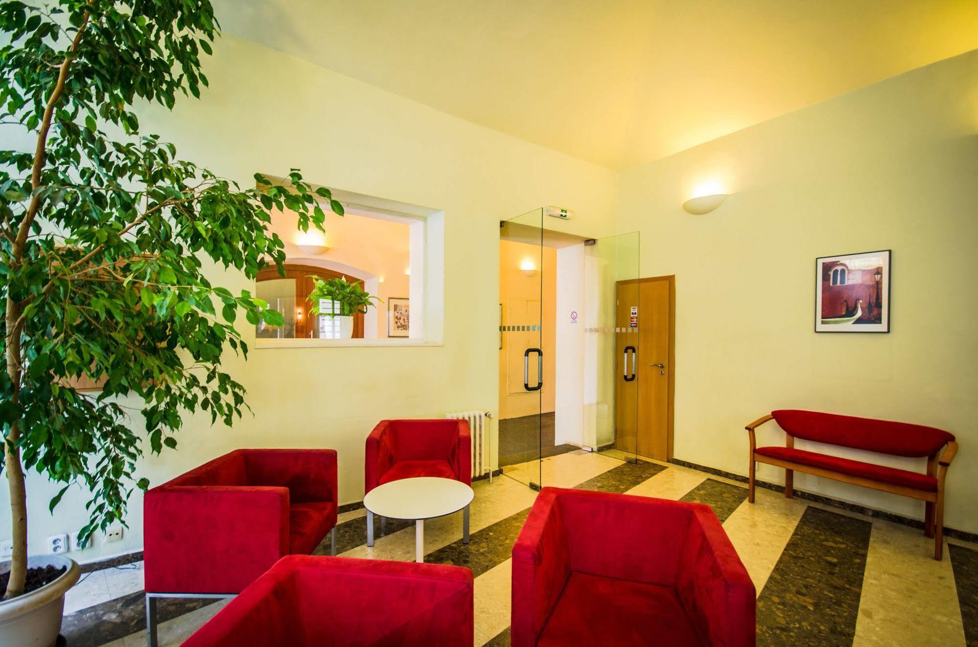 Hotel Adler - Czech Leading Hotels Praga Esterno foto